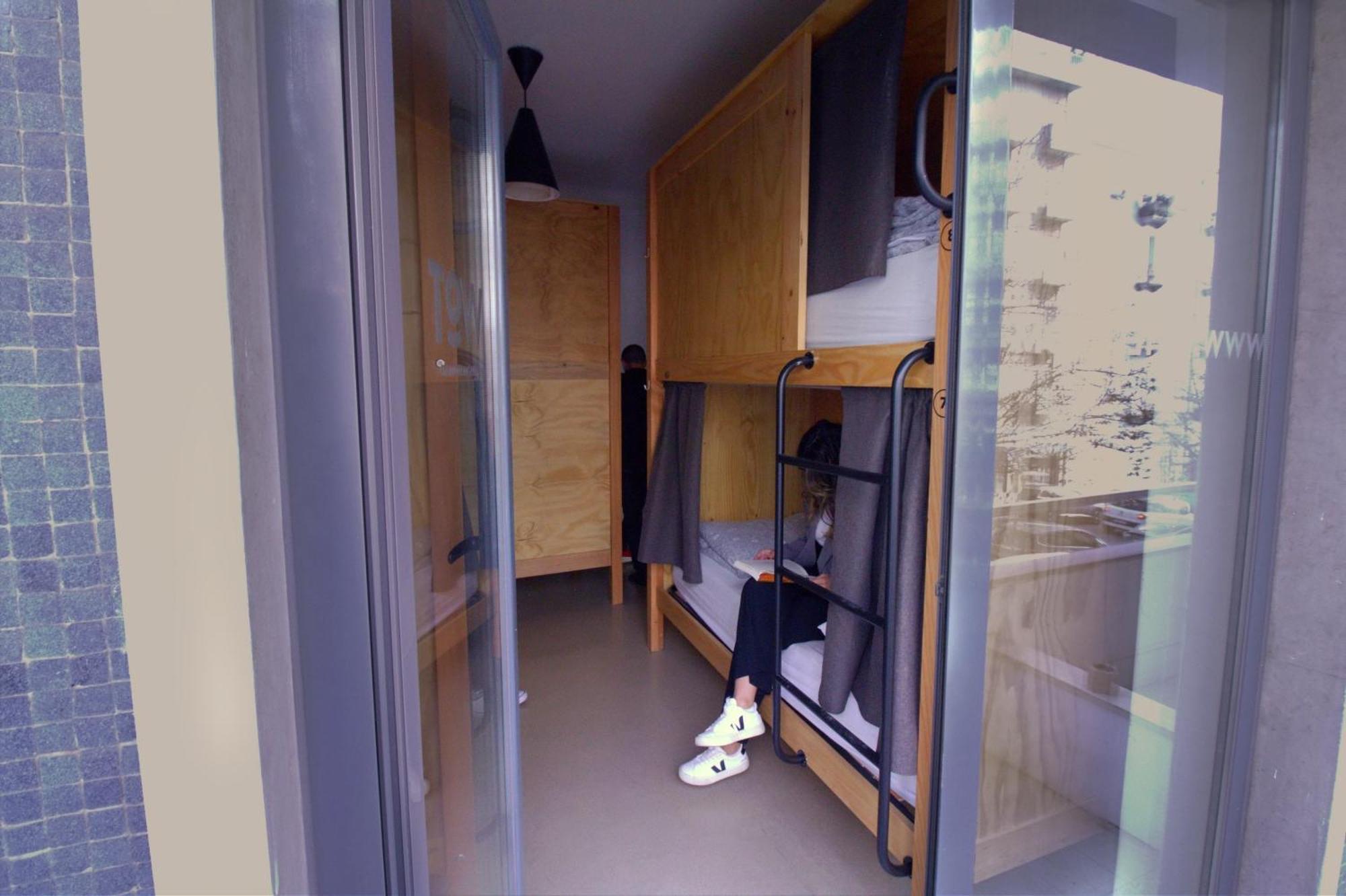 Wot Lisbon Nomad Hostel Ngoại thất bức ảnh