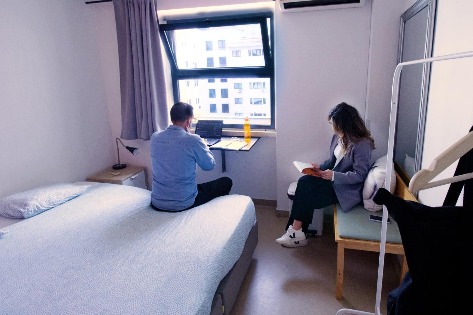 Wot Lisbon Nomad Hostel Ngoại thất bức ảnh