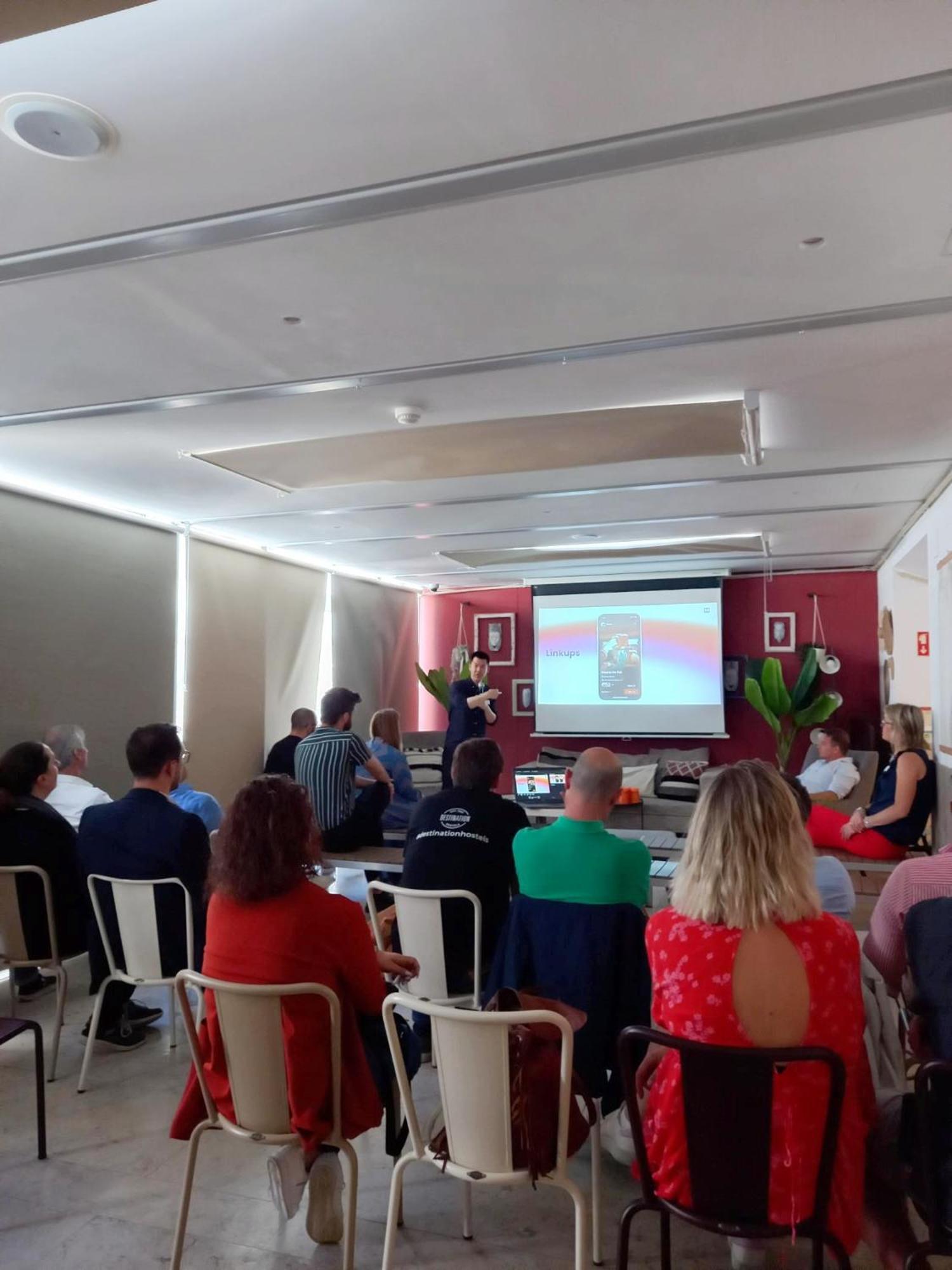 Wot Lisbon Nomad Hostel Ngoại thất bức ảnh