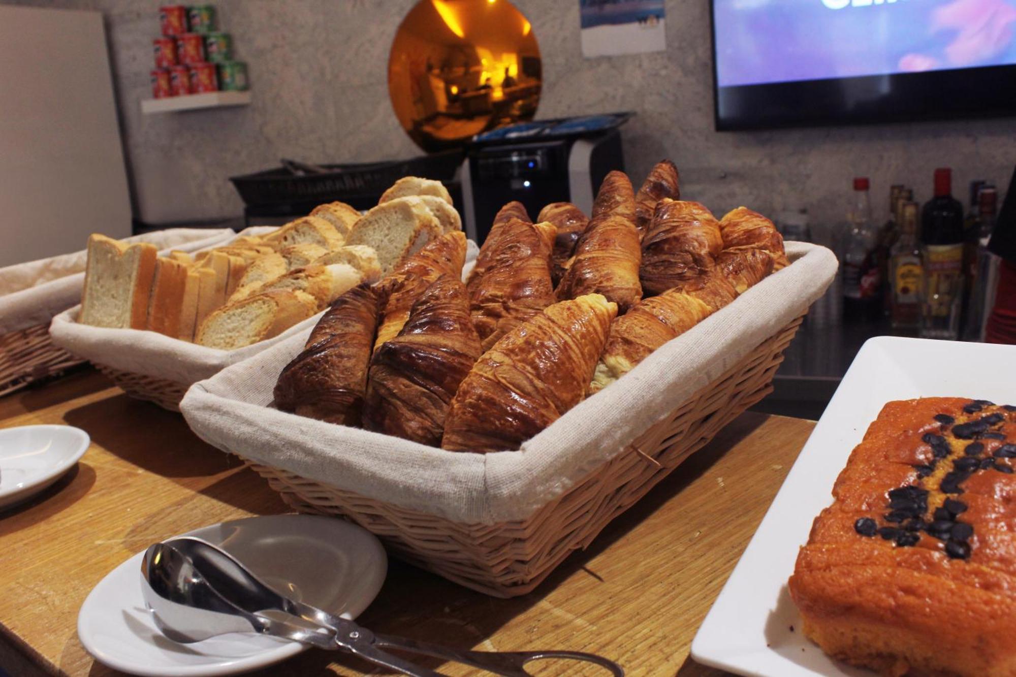 Wot Lisbon Nomad Hostel Ngoại thất bức ảnh